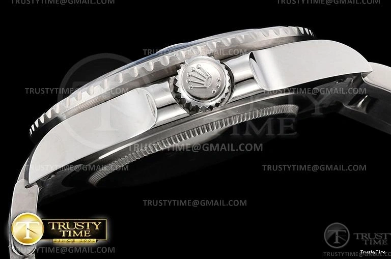 0328 Refined ROLGMT190A – GMT II 116710BLNR 987